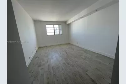 19390 Collins Av #PH-2, Sunny Isles Beach, FL 33160 - Photo 8