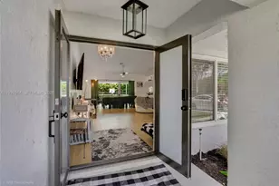 13433 La Mirada Cir, Wellington, FL 33414 - Photo 2