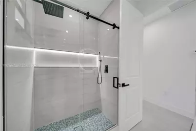 2924 5th St SW, Lehigh Acres, FL 33976 - Photo 26