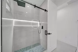 2924 5th St SW, Lehigh Acres, FL 33976 - Photo 26