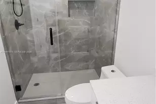 40 SW 34th Ave, Miami, FL 33135 - Photo 10