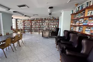 2750 NE 183rd St, Aventura, FL 33160 - Photo 10