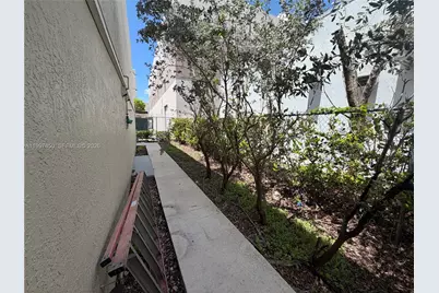 14911 SW 137th St #14911, Country Lakes, FL 33196 - Photo 24