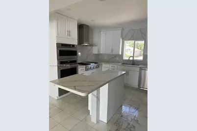 1400 NE 103rd St, Miami Shores, FL 33138 - Photo 26