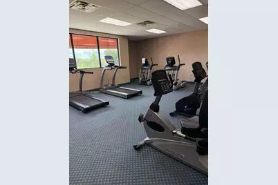 691 S Hollybrook Dr #202, Pembroke Pines, FL 33025 - Photo 18