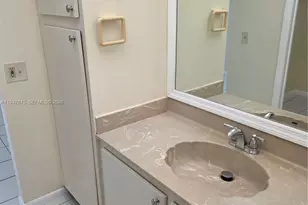 8005 SW 107th Ave, Miami, FL 33173 - Photo 26