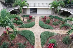 8005 SW 107th Ave, Miami, FL 33173 - Photo 2