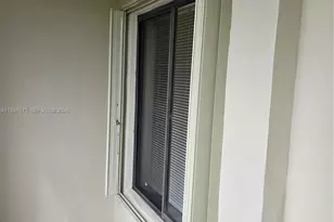 8005 SW 107th Ave, Miami, FL 33173 - Photo 30