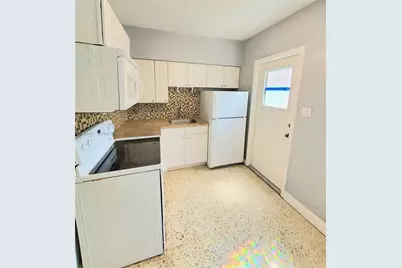 40 NW 44th St #40, Miami, FL 33127 - Photo 6