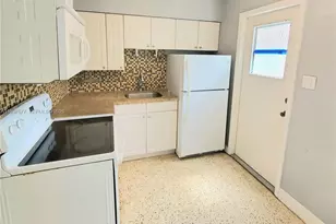 40 NW 44th St, Miami, FL 33127 - Photo 6