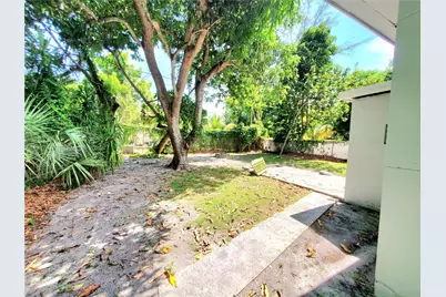 40 NW 44th St #40, Miami, FL 33127 - Photo 2