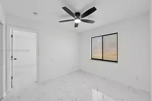 2101 Hibiscus Rd, Fort Myers, FL 33905 - Photo 8