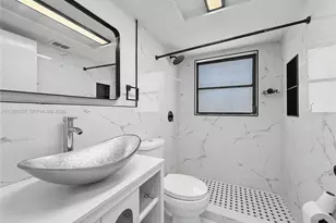 2101 Hibiscus Rd, Fort Myers, FL 33905 - Photo 10