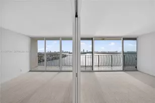 7601 E Treasure Dr, North Bay Village, FL 33141 - Photo 44