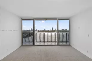 7601 E Treasure Dr, North Bay Village, FL 33141 - Photo 48