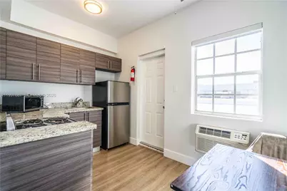 1191 71st St #4, Miami Beach, FL 33141 - Photo 8