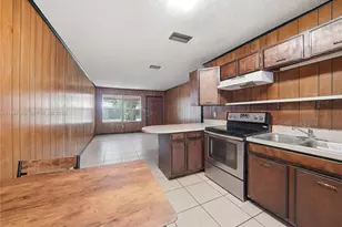 1910 S 34th St, Fort Pierce, FL 34947 - Photo 6