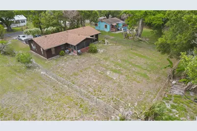 1910 S 34th St, Fort Pierce, FL 34947 - Photo 24