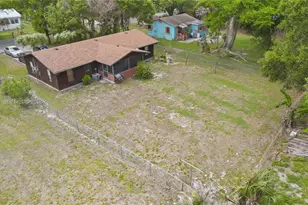 1910 S 34th St, Fort Pierce, FL 34947 - Photo 24