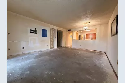 17000 NW 67th Ave #115, Hialeah, FL 33015 - Photo 12