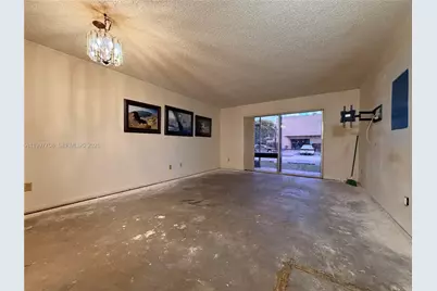 17000 NW 67th Ave #115, Hialeah, FL 33015 - Photo 8