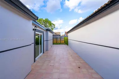 14755 SW 82nd Ter, Miami, FL 33193 - Photo 28