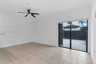 3202 SE 6th St, Homestead, FL 33033 - Photo 4