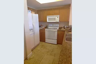 357 Almeria Ave #705, Coral Gables, FL 33134 - Photo 8