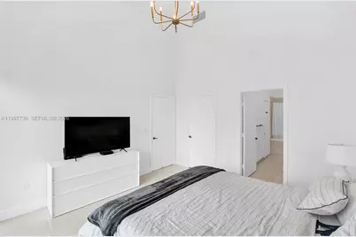 465 Brickell Ave #1406, Miami, FL 33131 - Photo 10