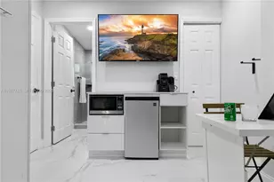 2376 NW 2nd St, Miami, FL 33125 - Photo 64