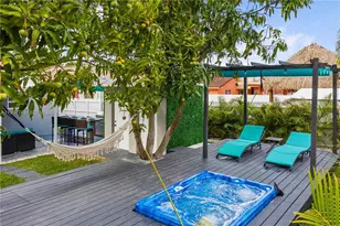 2376 NW 2nd St, Miami, FL 33125 - Photo 28