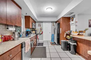 17930 NE 6th Ave, North Miami Beach, FL 33162 - Photo 8