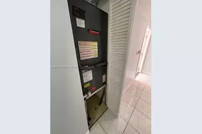 21388 NW 40th Cir Ct, Miami Gardens, FL 33055 - Photo 8