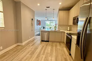 2469 Cordoba Bend, Weston, FL 33327 - Photo 10