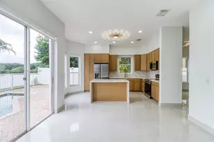5363 SW 38th Ave, Hollywood, FL 33312 - Photo 10