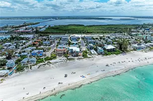 3400 6th Ave, Holmes Beach, FL 34217 - Photo 1