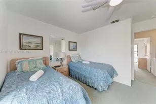 3400 6th Ave, Holmes Beach, FL 34217 - Photo 36