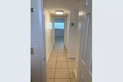 9357 Fontainebleau Blvd #D303, Miami, FL 33172 - Photo 10