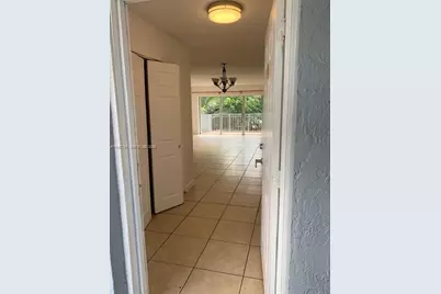 9357 Fontainebleau Blvd #D303, Miami, FL 33172 - Photo 6