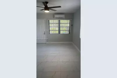 1845 Pembroke Rd #1-1, Hollywood, FL 33020 - Photo 8