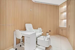 6882 Fisher Island Dr, Miami Beach, FL 33109 - Photo 32