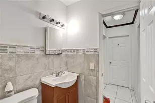 2158 NW 100th St, Miami, FL 33147 - Photo 24