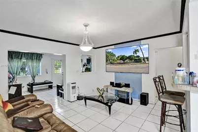 2158 NW 100th St, Miami, FL 33147 - Photo 16