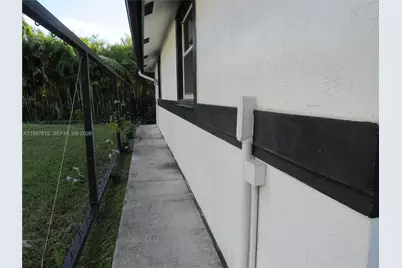 15900 SW 54th Pl #1, Southwest Ranches, FL 33331 - Photo 14