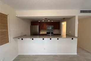 1691 Fairway Rd, Pembroke Pines, FL 33026 - Photo 6