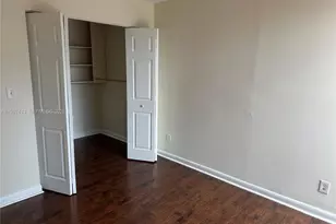 1691 Fairway Rd, Pembroke Pines, FL 33026 - Photo 16