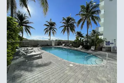 335 Ocean Dr #214, Miami Beach, FL 33139 - Photo 10