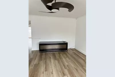 652 N Flanders N #652, Delray Beach, FL 33484 - Photo 6