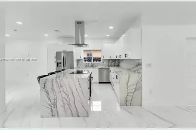 4127 NE 30th St, Homestead, FL 33033 - Photo 12