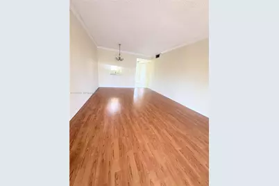 8200 Sunrise Lakes Blvd #207, Sunrise, FL 33322 - Photo 6